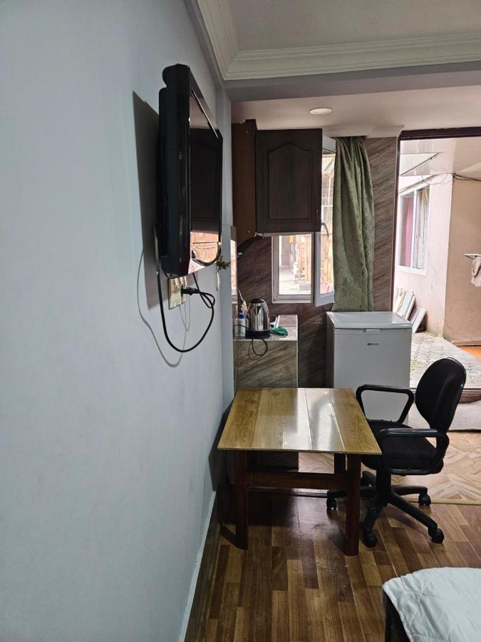 Guest House 2 Floor Batumi Eksteriør bilde