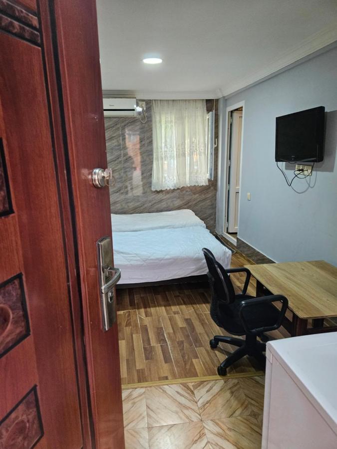 Guest House 2 Floor Batumi Eksteriør bilde